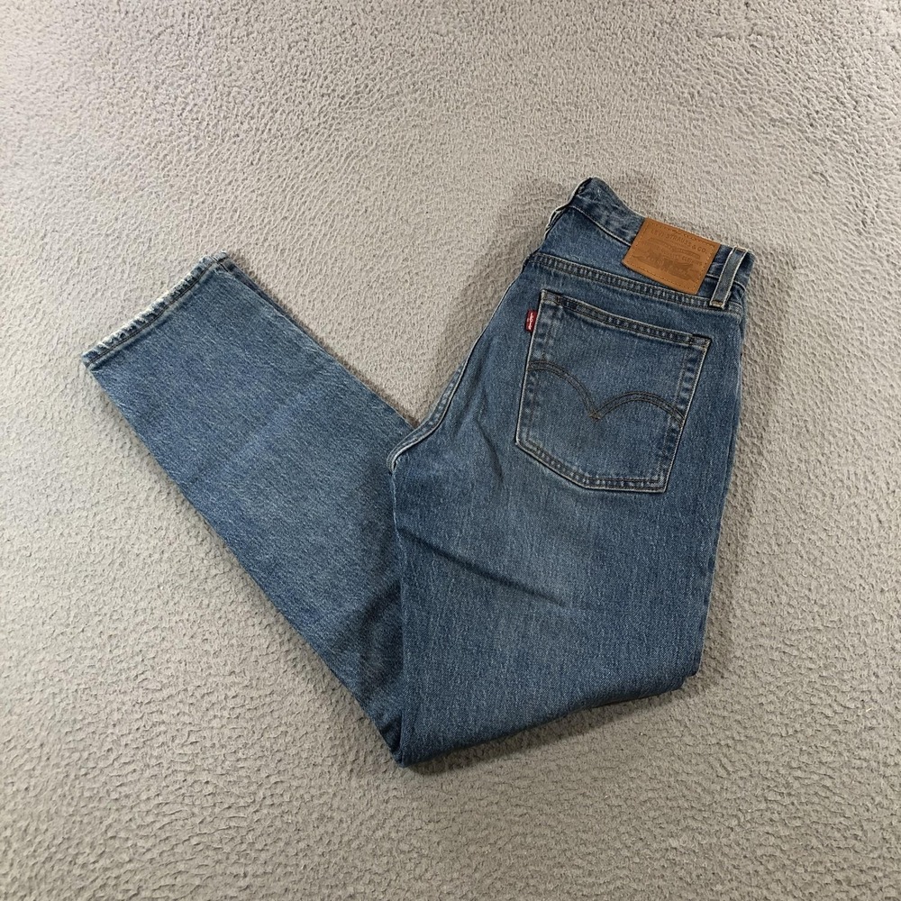 Levis Wedgie Jeans Womens 27 Blue Denim High Rise Tapered Distressed Hem Premium